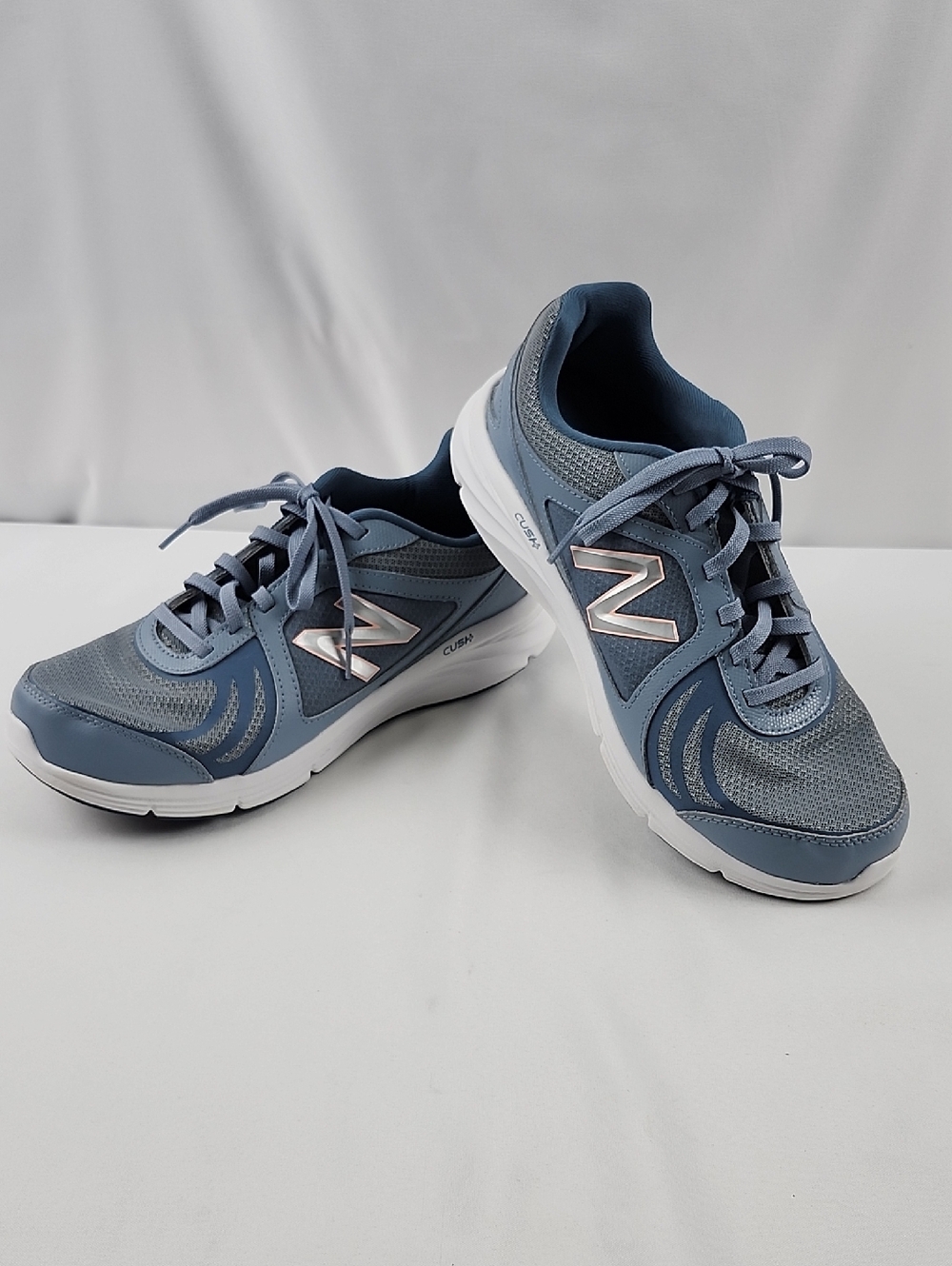 New Balance Comfort Ride Cush 496 V3 Women's Walking Tennis Shoe Size 12 B